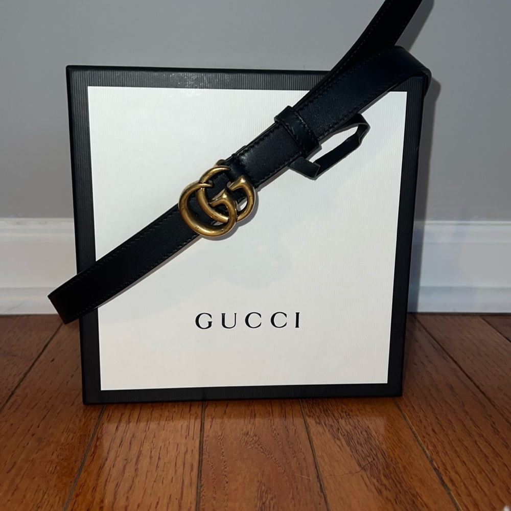 Gucci Belt. GG Marmont Thin Belt